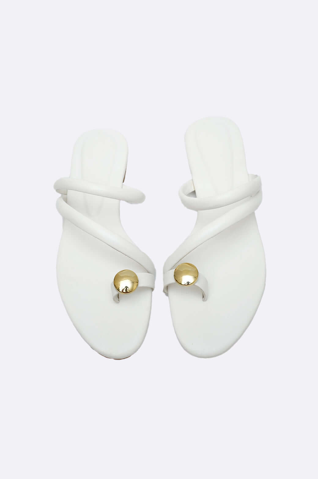 Cool Cami white handmade leather flat slipper with gold toe ring for women in UAE